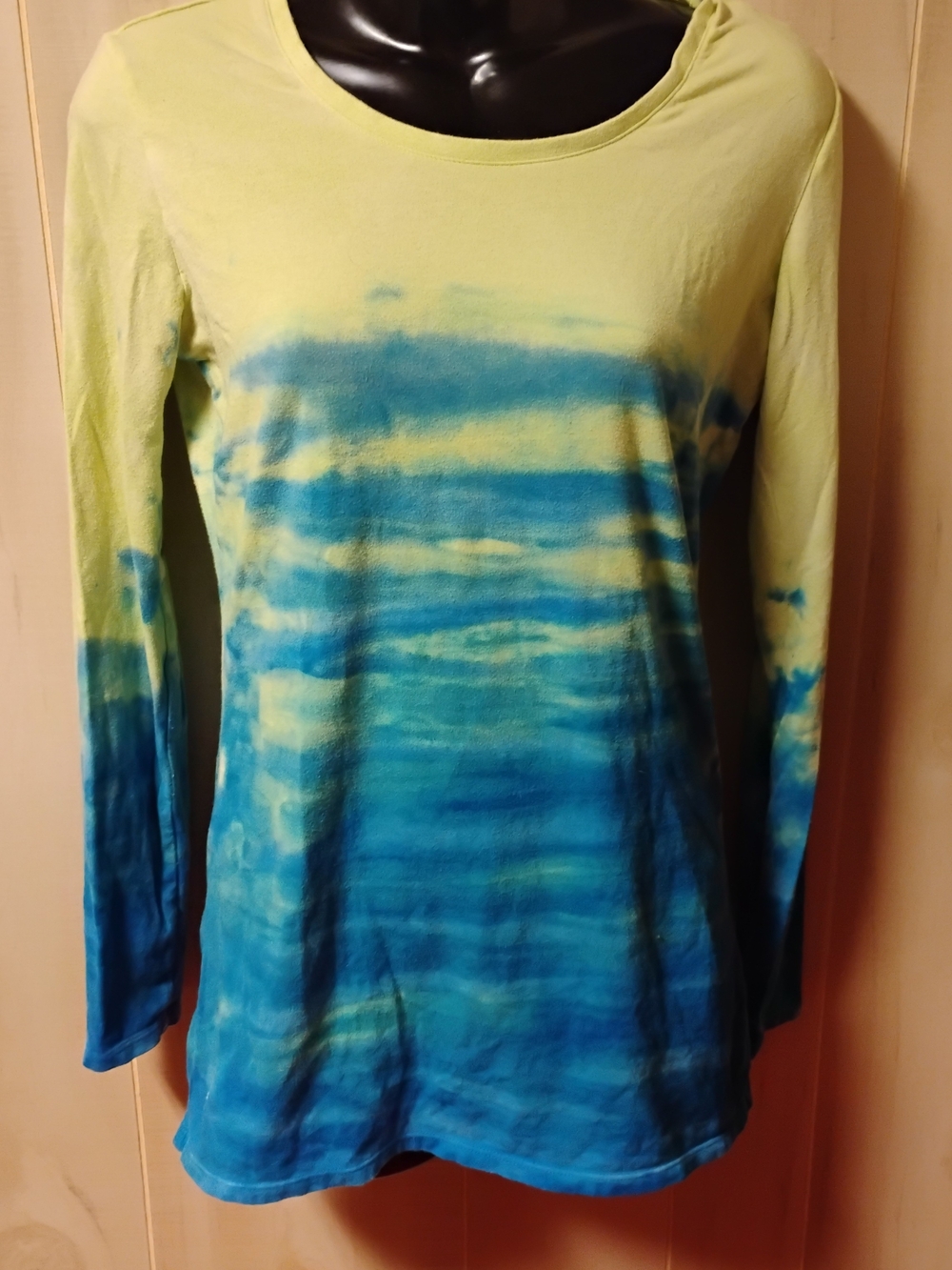 Tie-Dye Long Sleeve Women’s Top - Blue & Lime Earth Yoga